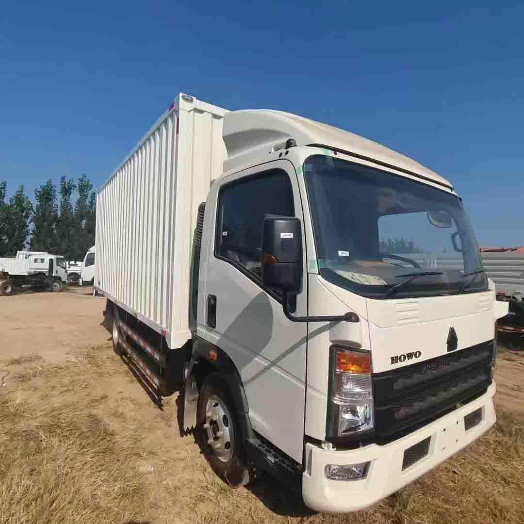 ລົດບັນທຸກ Sinotruk Howo 4x2 ເບົາ