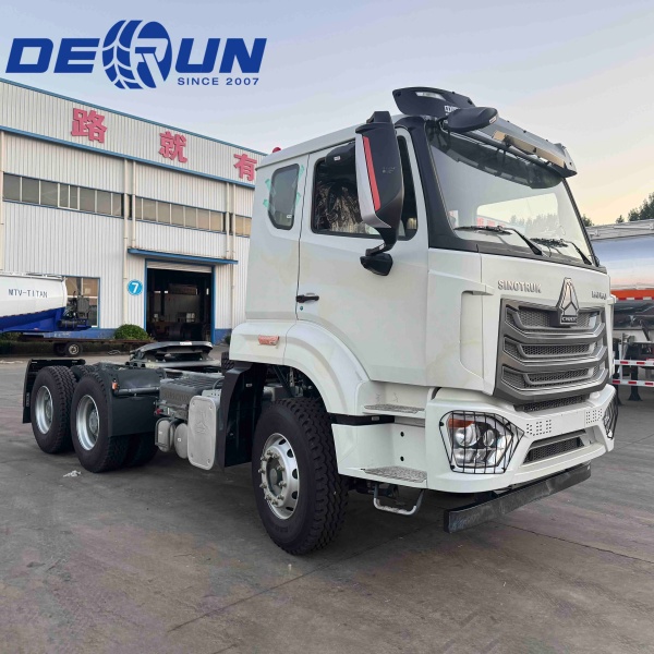 Synttrok Howo NX 6 × 4 ລົດໄຖນາ